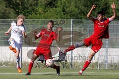 FC Ingolstadt 04 - B Junioren - Bezirksoberliga - U17 - Radlmeier Florian (weiss FC Ing) - Foto: Jürgen Meyer