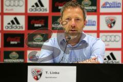 2. BL - FC Ingolstadt 04 - Saison 2013/2014 - Pressekonferenz neuer Chef-Trainer Marco Kurz - Sportdirektor Thomas Linke