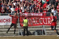 Regionalliga Süd - FC Ingolstadt 04 II - FC Bayern II - Manuel Ott zieht ab zum 1:0 Tor, Jubel