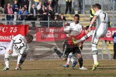 Regionalliga Süd - FC Ingolstadt 04 II - FC Bayern II - Zweikampf, links Stefan Müller und rechts Tobias Schweinsteiger (FCB)