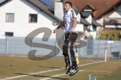 Regionalliga Süd - FC Ingolstadt 04 II - FC Bayern II - Cheftrainer Tommy Stipic am Spielfeldrand gestikulierend