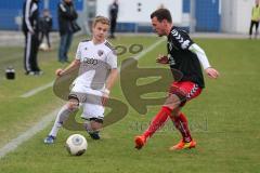 Regionalliga Bayern - FC Ingolstadt 04 II - SV Seligenporten - Felix Habersetzer links im Zweikampf