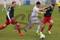 Regionalliga Bayern - FC Ingolstadt 04 II - SV Seligenporten - Stefan Müller setzt sich in der Mitte durch