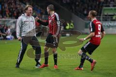 2. Bundesliga - Fußball - FC Ingolstadt 04 - 1. FC Nürnberg - Tor Jubel Cheftrainer Ralph Hasenhüttl (FCI) und Pascal Groß (10, FCI) und rechts Moritz Hartmann (9, FCI)