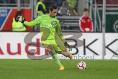 2. Bundesliga - Fußball - FC Ingolstadt 04 - 1. FC Nürnberg - Torwart Ramazan Özcan (1, FCI)