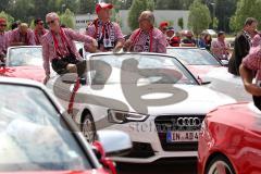 FC Ingolstadt 04 - Meisterfeier - Auto Corso vom Audi Sportpark in die Stadt - Frank Dreves, Dr. Martin Wagener, Vorsitzender des Vorstandes Peter Jackwerth (FCI) Bundesligaaufstieg