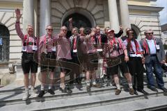 FC Ingolstadt 04 - Meisterfeier - Bundesliga Aufstieg - voller Rathausplatz - Stimmung - Fans - Alfred Lehmann, Frank Dreves, Vorsitzender des Vorstandes Peter Jackwerth (FCI) Oberbürgermeister Christian Lösel, Geschäftsführer Harald Gärtner (FCI), Sportd