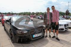 FC Ingolstadt 04 - Meisterfeier Bundesligaaufstieg - Auto Corso vom Audi Sportpark in die Stadt - Pascal Groß (10, FCI) Benjamin Hübner (5, FCI)