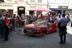 FC Ingolstadt 04 - Meisterfeier - Auto Corso vom Audi Sportpark in die Stadt - Fußgängerzone Corso Bundesligaaufstieg