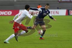 2. Bundesliga - RB Leipzig - FC Ingolstadt 04 - rechts Mathew Leckie (7) links Leipzig Marvin Compper