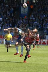 2. Bundesliga - Fußball - VfL Bochum - FC Ingolstadt 04 - Kopfballduell Timo Perthel (VfL 24) und Lukas Hinterseer (16, FCI)