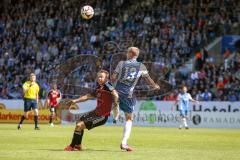 2. Bundesliga - Fußball - VfL Bochum - FC Ingolstadt 04 - Zweikampf Karl-Heinz Lappe (25, FCI) und Felix Bastian (VfL 13)