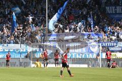 2. Bundesliga - Fußball - VfL Bochum - FC Ingolstadt 04 - Treffer Tor zum 3:1 für Bochum, Torwart Ramazan Özcan (1, FCI) sitzt am Boden, Endstand fassungslos Niederlage