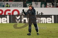 2. Bundesliga - Fußball - SpVgg Greuther Fürth - FC Ingolstadt 04 - Spiel ist aus Jubel Sieg Cheftrainer Ralph Hasenhüttl (FC Ingolstadt 04)