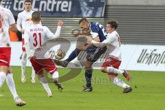 2. Bundesliga - RB Leipzig - FC Ingolstadt 04 - mitte Robert Bauer (23) und rechts 24 RB Dominik Kaiser