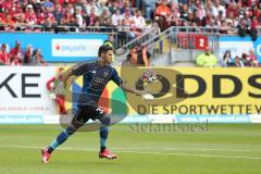 2. Bundesliga - Fußball - 1. FC Kaiserslautern - FC Ingolstadt 04 - Torwart Andre Weis (33,FCI)