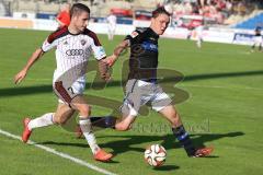 2. Bundesliga - FSV Frankfurt - FC Ingolstadt 04 - 0:1 - Mathew Leckie (7) und rechts stört Alexander Bittroff