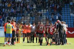 2. Bundesliga - Fußball - VfL Bochum - FC Ingolstadt 04 - Speil ist aus, Niederlage, FCI Team steht zusammen auf dem Rasen