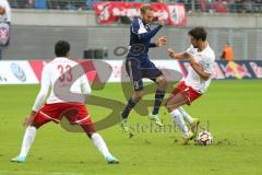 2. Bundesliga - RB Leipzig - FC Ingolstadt 04 - Duell Moritz Hartmann (9) und rechts Rani Khedira