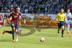 2. Bundesliga - Fußball - VfL Bochum - FC Ingolstadt 04 - Roger de Oliveira Bernardo (8, FCI) stürmt zum Tor