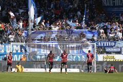 2. Bundesliga - Fußball - VfL Bochum - FC Ingolstadt 04 - Treffer Tor zum 3:1 für Bochum, Torwart Ramazan Özcan (1, FCI) sitzt am Boden, Endstand fassungslos Niederlage