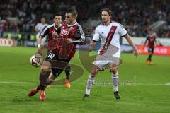 2. Bundesliga - Fußball - FC Ingolstadt 04 - 1. FC Nürnberg - Hakentrick Pascal Groß (10, FCI), rechts Bulthuis, Dave (1.FCN 4)