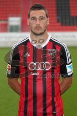 2. Bundesliga - FC Ingolstadt 04 - Saison 2014/2015 - Portraits im Stadion - Mathew Leckie (7)