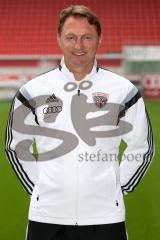 2. Bundesliga - FC Ingolstadt 04 - Saison 2014/2015 - Portraits im Stadion - Cheftrainer Ralph Hasenhüttl