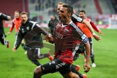 2. Bundesliga - Fußball - FC Ingolstadt 04 - Fortuna Düsseldorf - mitte Marvin Matip (34, FCI) köpft in der letzten Minute zum Sieg 3:2 Tor Jubel