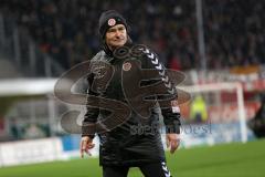 2. BL - FC Ingolstadt 04 - FC St. Pauli - St. Pauli Trainer neu Ewald Lienen vor dem Spiel