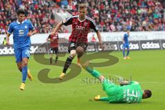 2. Bundesliga - FC Ingolstadt 04 - Eintracht Braunschweig - Lukas Hinterseer (16) kommt zu spät Torwart Rafael Gikiewicz und links Marcel Correia (EB)