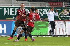 2. Bundesliga -  Saison 2014/2015 - FC Ingolstadt 04 - SpVgg Greuther Fürth - rechts Mathew Leckie (7) überwindet Torwart Wolfgang Hesl und erzielt das 1:0 Tor Jubel Alfredo Morales (6)