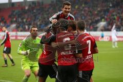 2. Bundesliga - FC Ingolstadt 04 - 1. FC Union Berlin - Andre Mijatović (4) köpft zum 3:3 Tor Jubel, links Mathew Leckie (7) und Alfredo Morales (6) Marvin Matip (34) Roger de Oliveira Bernardo (8) oben Danilo Soares Teodoro (15)