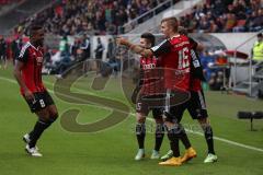 2. Bundesliga - FC Ingolstadt 04 - VfL Bochum - Moritz Hartmann (9) schießt auf das Tor und erzielt das 1:0 Tor Jubel, Lukas Hinterseer (16) Danilo Soares Teodoro (15), links Roger de Oliveira Bernardo (8)