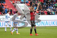 2. Bundesliga - Fußball - FC Ingolstadt 04 - FSV Frankfurt - Stefan Lex (14, FCI) überwindet Torwart Patric Klandt, Tor aber Abseits, Lukas Hinterseer (16, FCI) schimpft