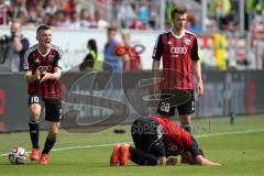 2. Bundesliga - Fußball - FC Ingolstadt 04 - RB Leipzig - links Pascal Groß (10, FCI) und rechts Konstantin Engel (20, FCI), am Boden Stefan Lex (14, FCI)