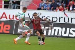 2. Bundesliga -  Saison 2014/2015 - FC Ingolstadt 04 - SpVgg Greuther Fürth - Mathew Leckie (7) und links Zsolt Korcsmar