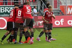 2. Bundesliga -  Saison 2014/2015 - FC Ingolstadt 04 - SpVgg Greuther Fürth - rechts Mathew Leckie (7) überwindet Torwart Wolfgang Hesl und erzielt das 1:0 Tor Jubel