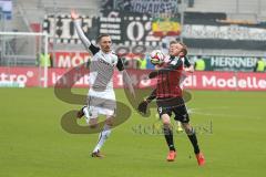 2. Bundesliga - Fußball - FC Ingolstadt 04 - SV Sandhausen - Moritz Hartmann (9, FCI) und links Florian Hübner SV