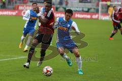 2. Bundesliga - FC Ingolstadt 04 - VfL Bochum - rechts Angriff zum Tor Roger de Oliveira Bernardo (8) rechts stört Tasaka Yusuke (VfL)