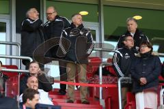 2. Bundesliga - Fußball - FC Ingolstadt 04 - FSV Frankfurt - Aufsichtsrat FCI Wendelin Göbel, Vorsitzender des Vorstandes Peter Jackwerth (FCI) Harald Gärtner, Franz Spitzauer, Werner Roß