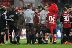 2. Bundesliga - Fußball - FC Ingolstadt 04 - Fortuna Düsseldorf - Sieg 3:2 Jubel Team feiert auf dem Platz