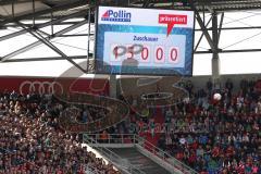 2. Bundesliga - Fußball - FC Ingolstadt 04 - RB Leipzig - Fans im ausverkauften Stadion Audi Sportpark