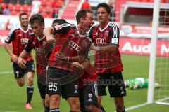 2. Bundesliga - FC Ingolstadt 04 - SV Darmstadt 98 - Fallrückzieher Karl-Heinz Lappe (25) Tor zum Unentschieden, Jubel hinten Marvin Matip (34), Stefan Lex (14), Benjamin Hübner (5), hinten Mathew Leckie (7); Torwart Christian Methenia am Boden