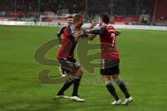 2. BL - FC Ingolstadt 04 - FC St. Pauli - Mathew Leckie (7) zieht ab zum 1:0 Tor Jubel, Lukas Hinterseer (16)