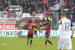 2. Bundesliga - Fußball - FC Ingolstadt 04 - SV Sandhausen - Stefan Lex (14, FCI) zieht ab zum Anschlußtreffer 1:2 Tor Jubel mit Marvin Matip (34, FCI)