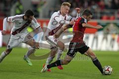 2. Bundesliga - Fußball - FC Ingolstadt 04 - 1. FC Nürnberg - rechts Mathew Leckie (7, FCI) wird verfolgt von Celustka, Ondrej (1.FCN 26)