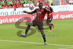 2. Bundesliga - FC Ingolstadt 04 - SV Darmstadt 98 - Roger de Oliveira Bernardo (8) zu spät am Tor