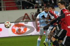 2. Bundesliga - Fußball - FC Ingolstadt 04 - TSV 1860 München - Action vor dem Münchener Tor Kopfball mit Marvin Matip (34, FCI)