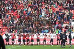 2. Bundesliga - FC Ingolstadt 04 - 1. FC Heidenheim - Spiel ist aus, Sieg Spitzenreiter JUbel mit den Fans